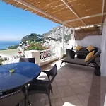La Panoramica Sea View Casa de Férias