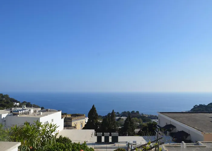 La Panoramica Sea View *