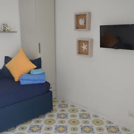 בית נופש La Panoramica Sea View קאפרי