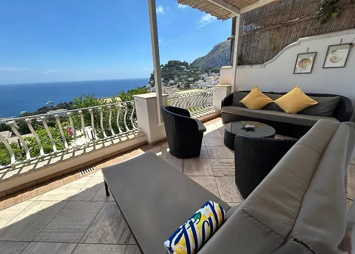 La Panoramica Sea View *